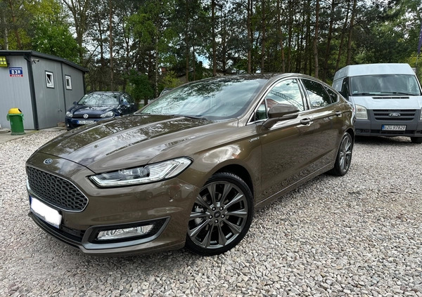 Ford Mondeo cena 79700 przebieg: 185000, rok produkcji 2017 z Ostrowiec Świętokrzyski małe 232